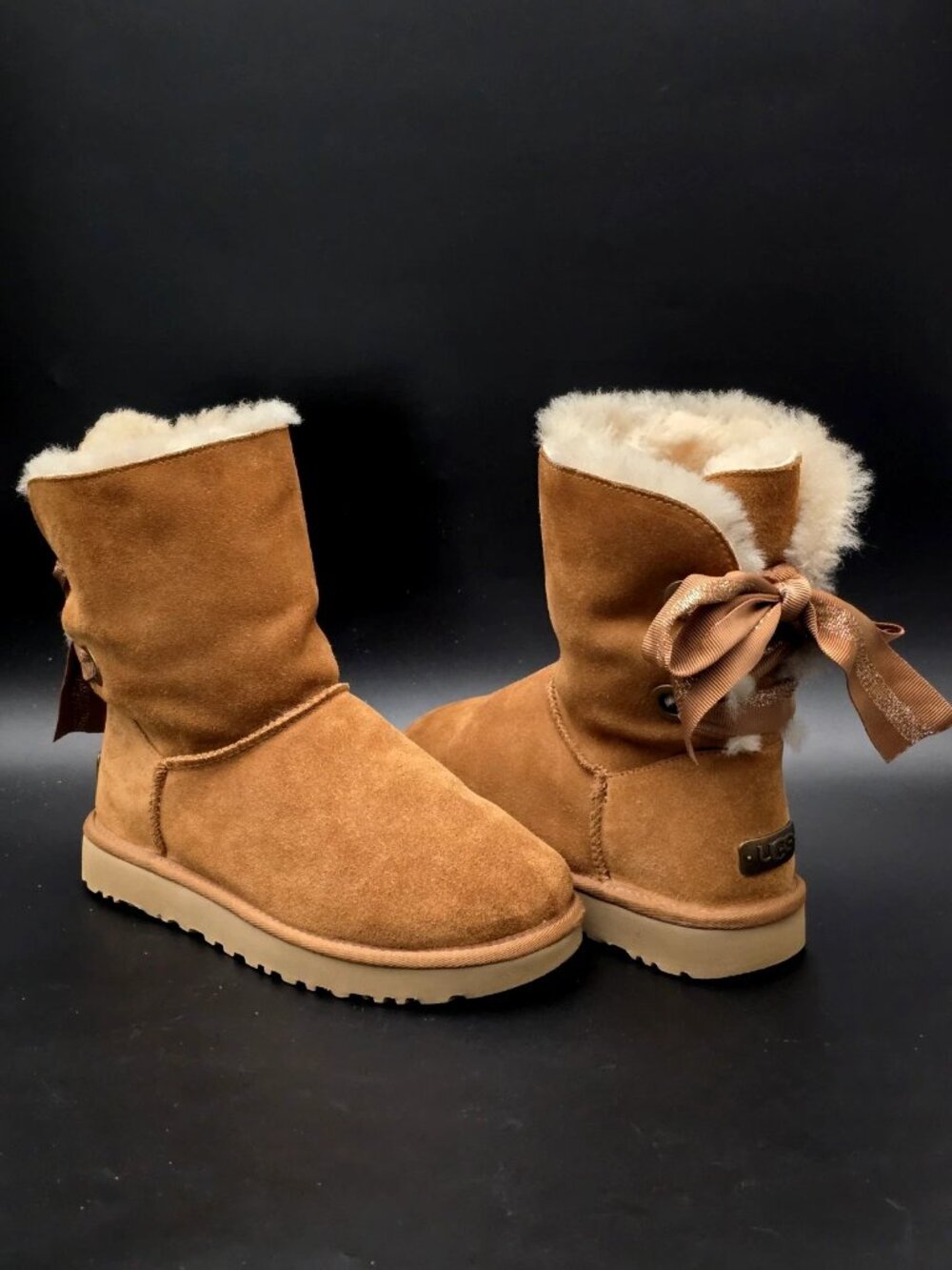 Ugg Customizable Bailey Bow Ribbon Tie Chestnut Short Boots Women's Size 8